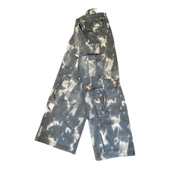 Y2K Size M Grunge Gray & White Wide Leg Camo Multi Pocket Cargo Skater Pants